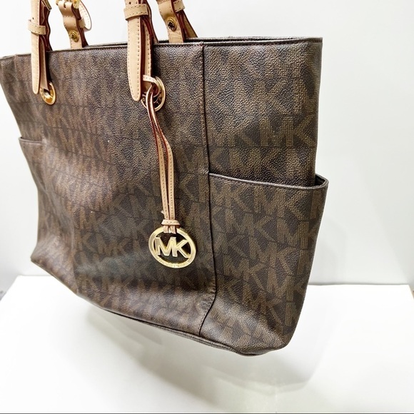 Michael Kors Signature Jet Set Tote in Brown - Picture 10 of 12